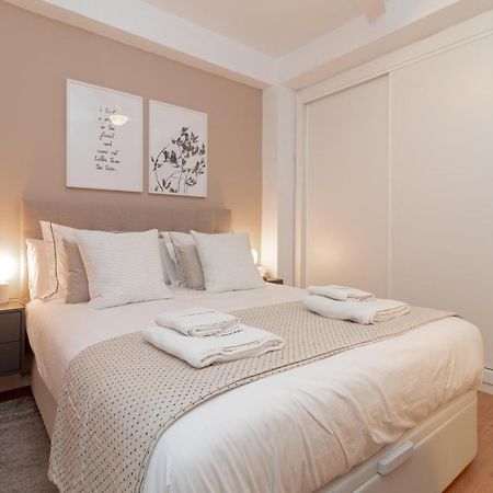 מאלגה C24 Fantastic 4 Bedroom With Terrace מראה חיצוני תמונה