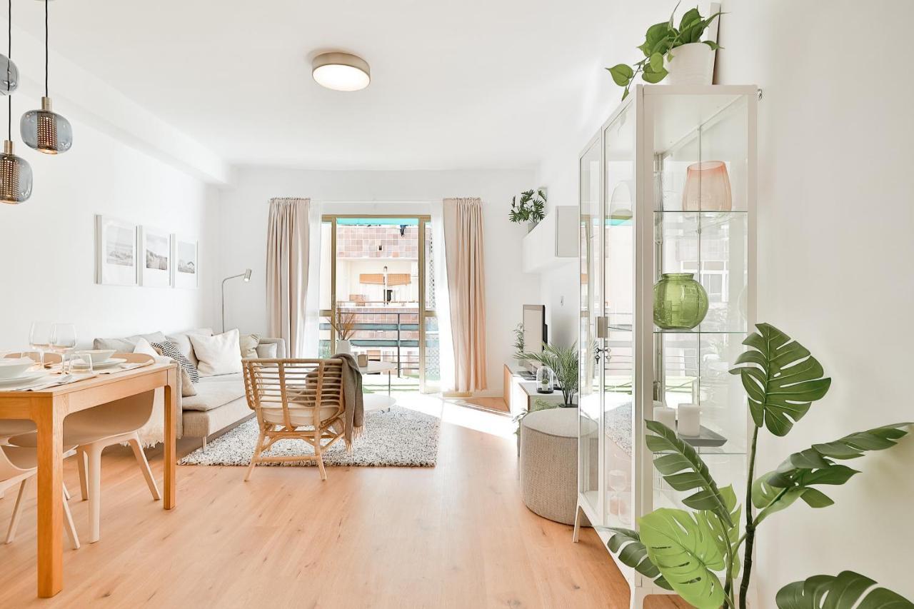 מאלגה C24 Fantastic 4 Bedroom With Terrace מראה חיצוני תמונה