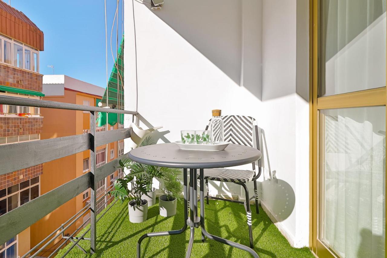 מאלגה C24 Fantastic 4 Bedroom With Terrace מראה חיצוני תמונה
