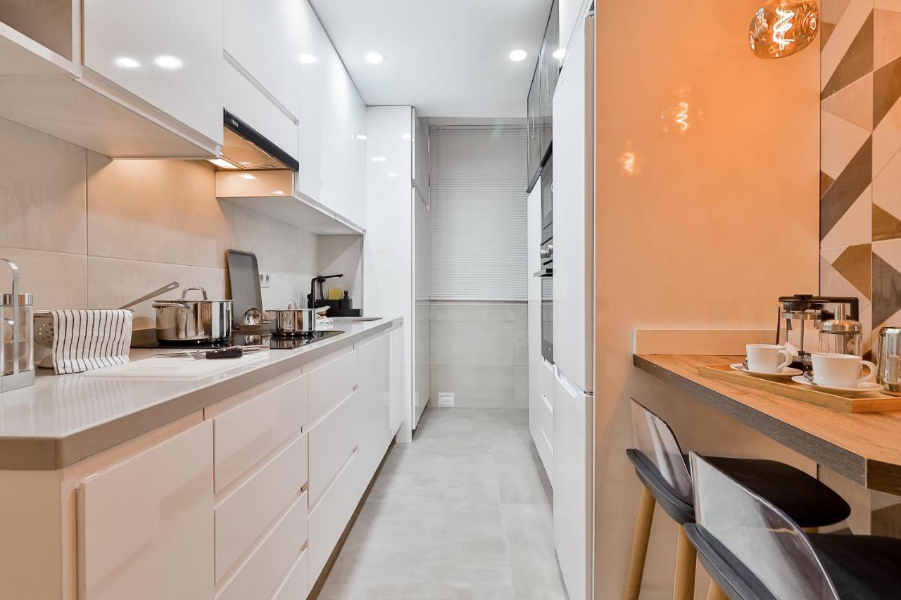 מאלגה C24 Fantastic 4 Bedroom With Terrace מראה חיצוני תמונה