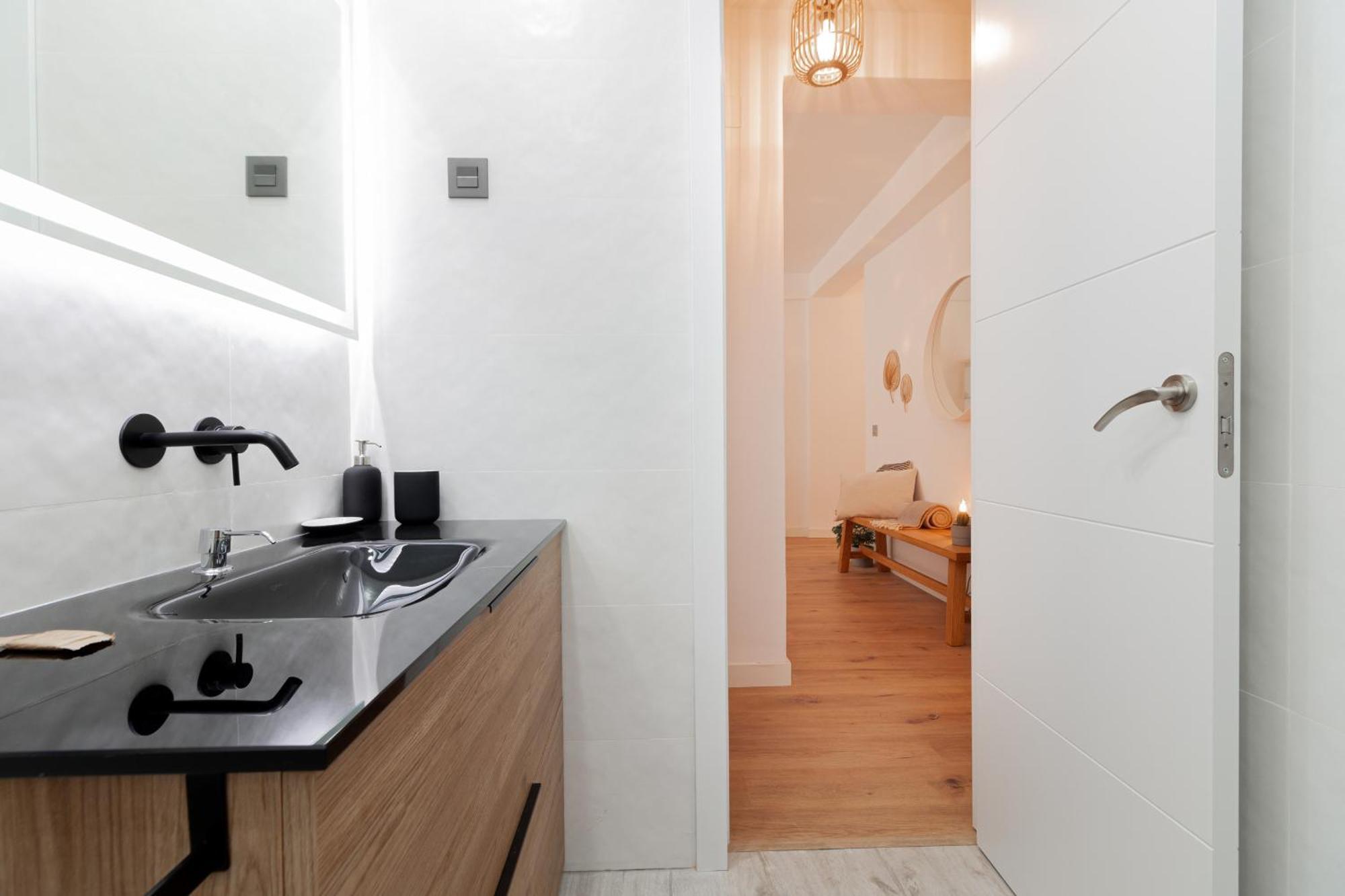 מאלגה C24 Fantastic 4 Bedroom With Terrace מראה חיצוני תמונה
